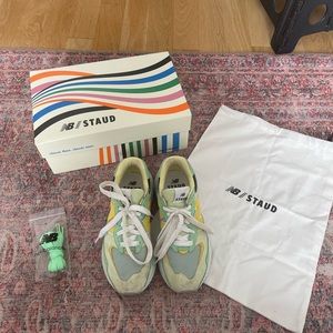 New Balance x Staud 5740 Sz 7.5 M / 9.5 W